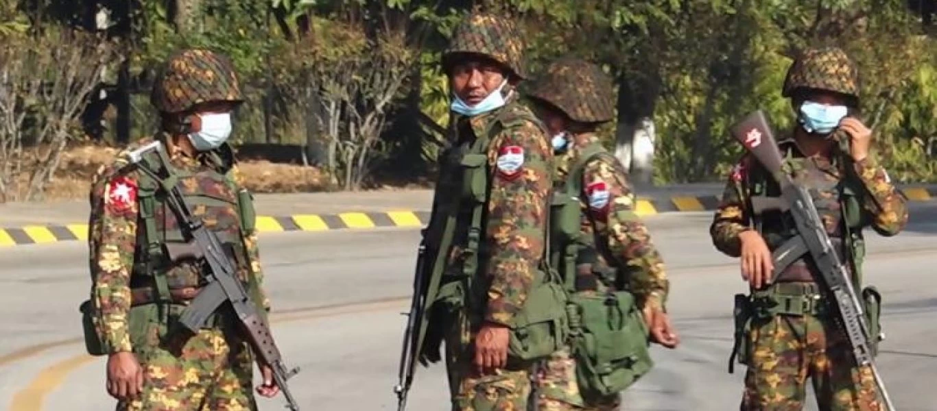 Μιανμάρ: Οργάνωση ανταρτών κατέλαβε βάση του στρατού στα σύνορα με την Ταϊλάνδη